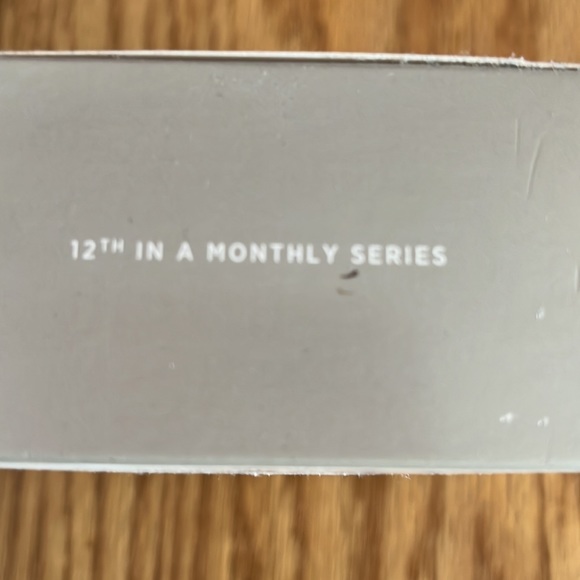 Hallmark Keepsake Star-Spangled Bear Ornament NIB - Picture 3 of 4